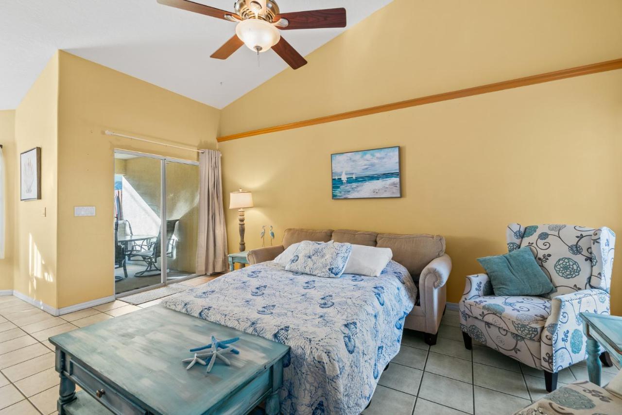 מלבורן Heart Of The Waves - 3Br & 2Ba Beach Retreat - New Hot Tub - Outside Patio With Grill & Seating, Steps To Fun! מראה חיצוני תמונה